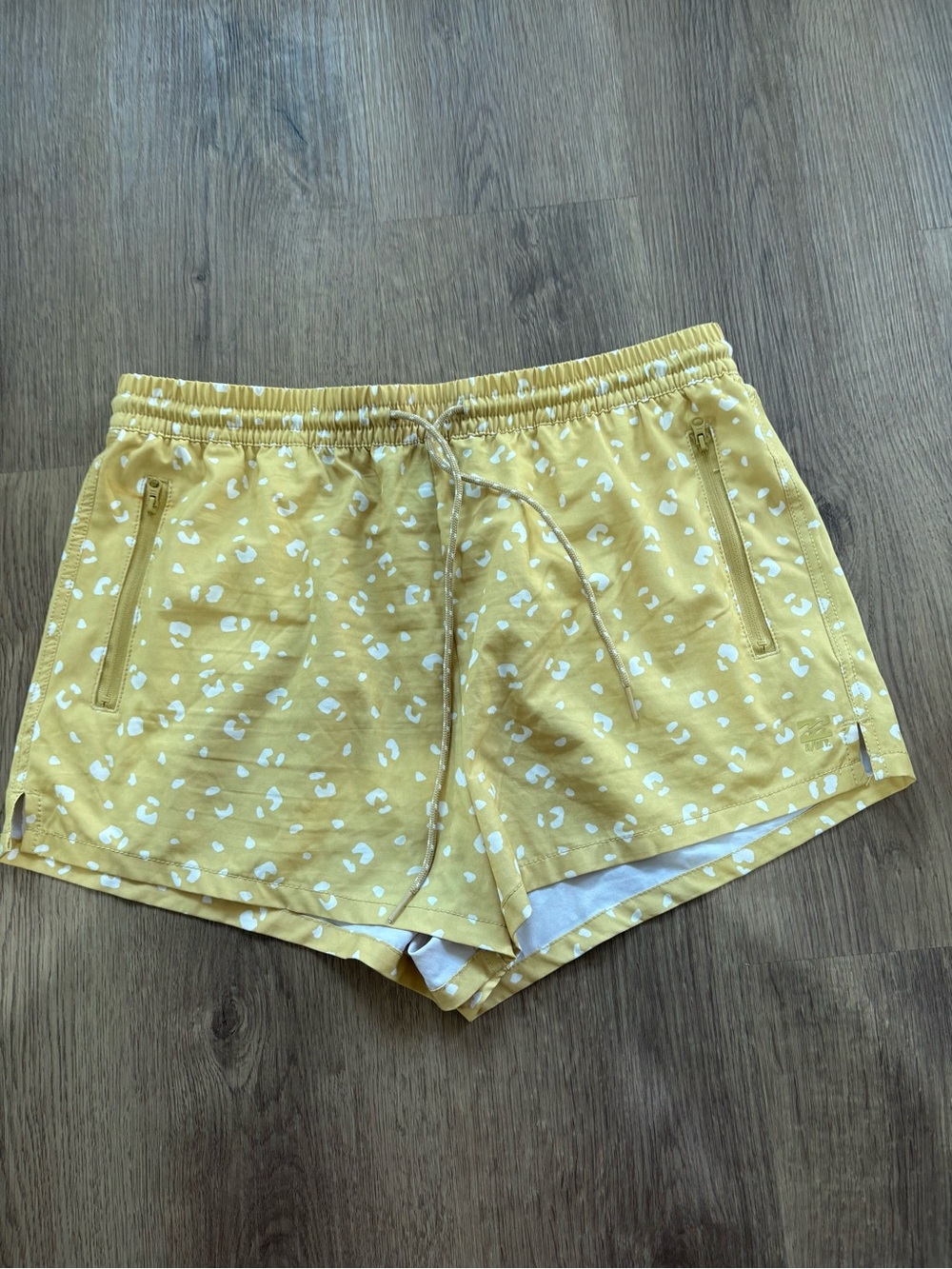 Billabong Yellow Printed Drawstring Athletic Shorts